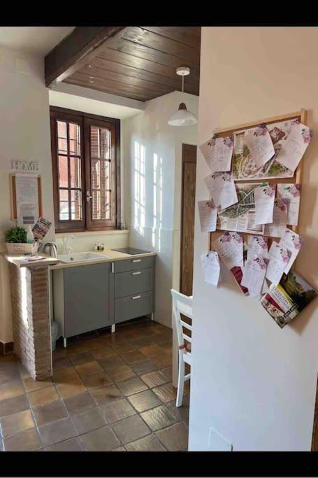 “La Casetta Nel Borgo” チェルヴェーテリ エクステリア 写真