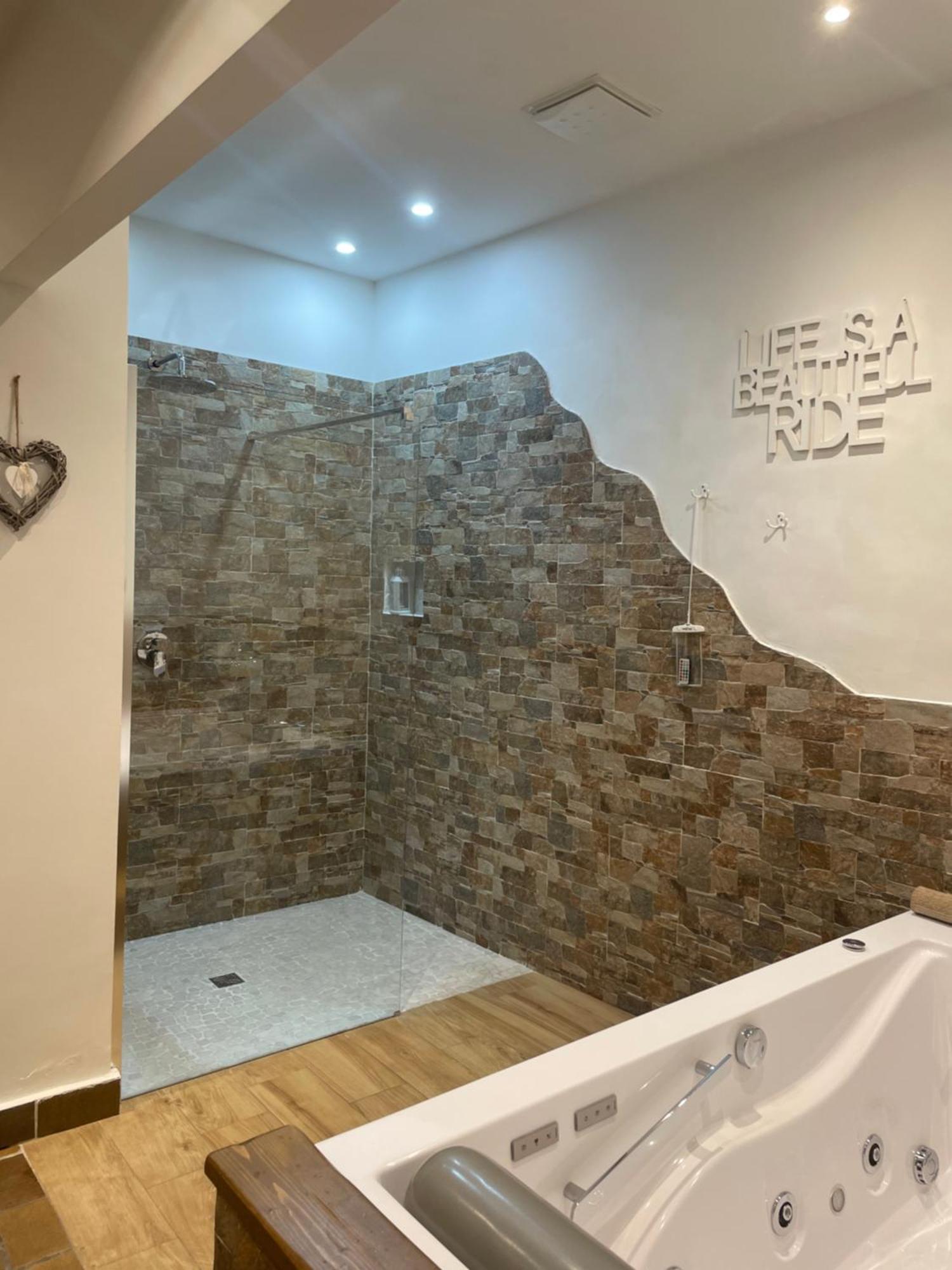 “La Casetta Nel Borgo” チェルヴェーテリ エクステリア 写真